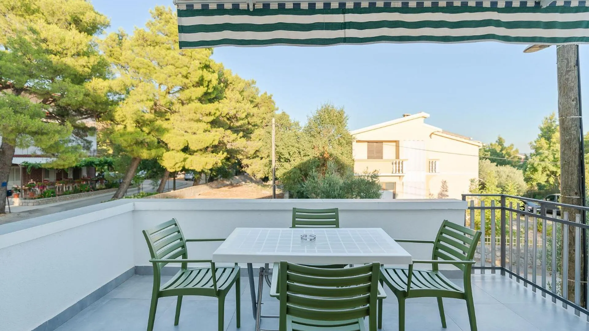 Apartments Lucija Starigrad Paklenica