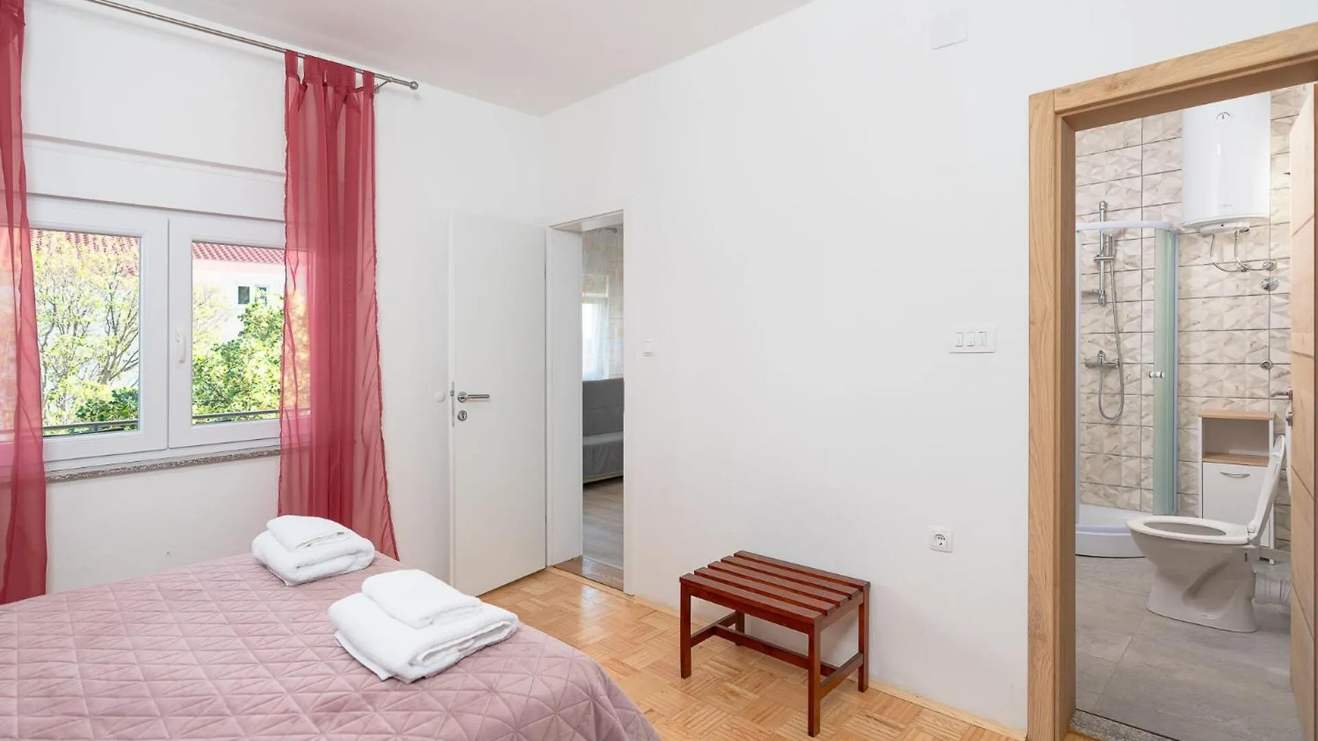 Apartments Lucija Starigrad Paklenica Croatia